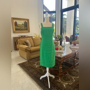 Beautiful dress, worn only once for a wedding.